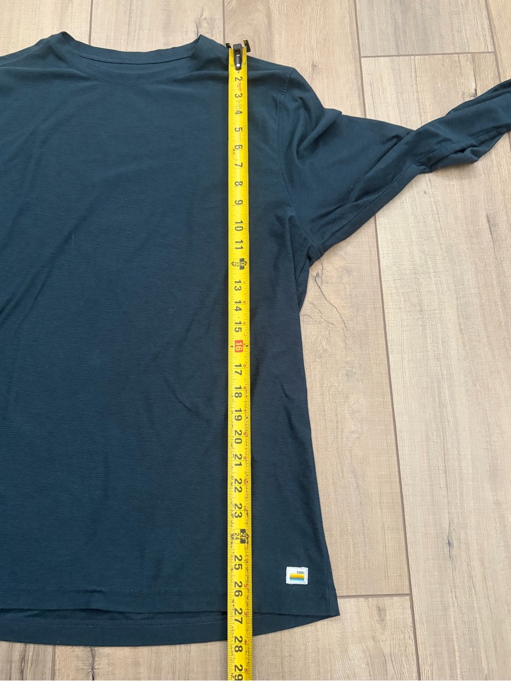 Vuori Men's Long Sleeve Strato Tech Tee Sz Large - Picture 4 of 6